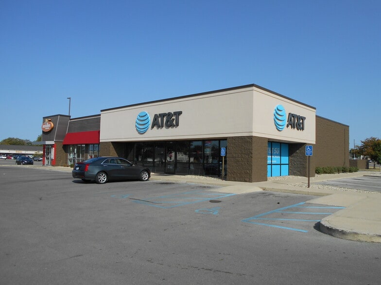 More Photos Of 1500 W McGalliard Rd, Muncie General Retail For Lease
