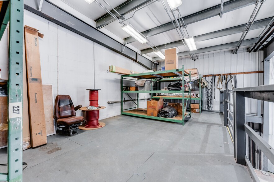 More Photos Of 55 Pleasants Industrial Park, Waverly Warehouse For Sale