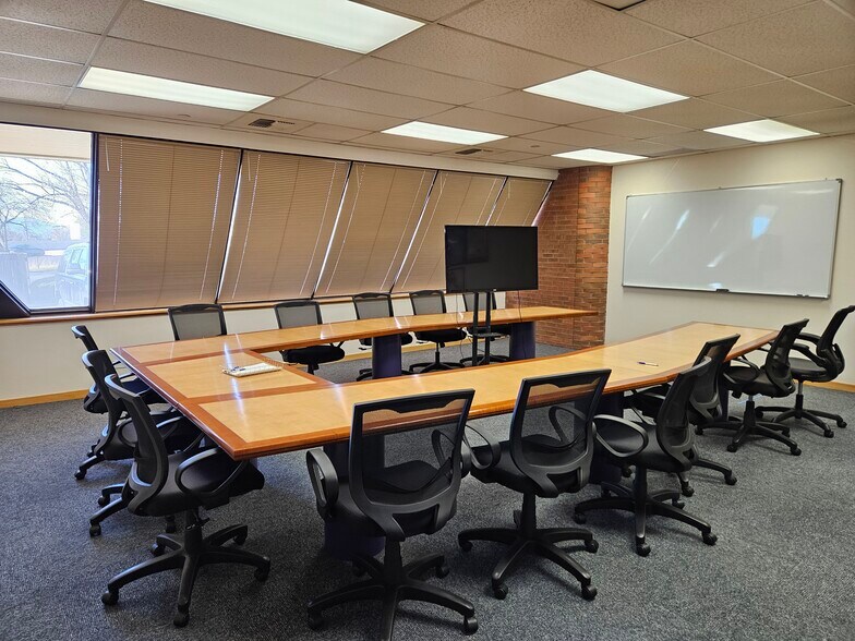 More Photos Of 8671 Wolff Ct, Westminster Office For Lease