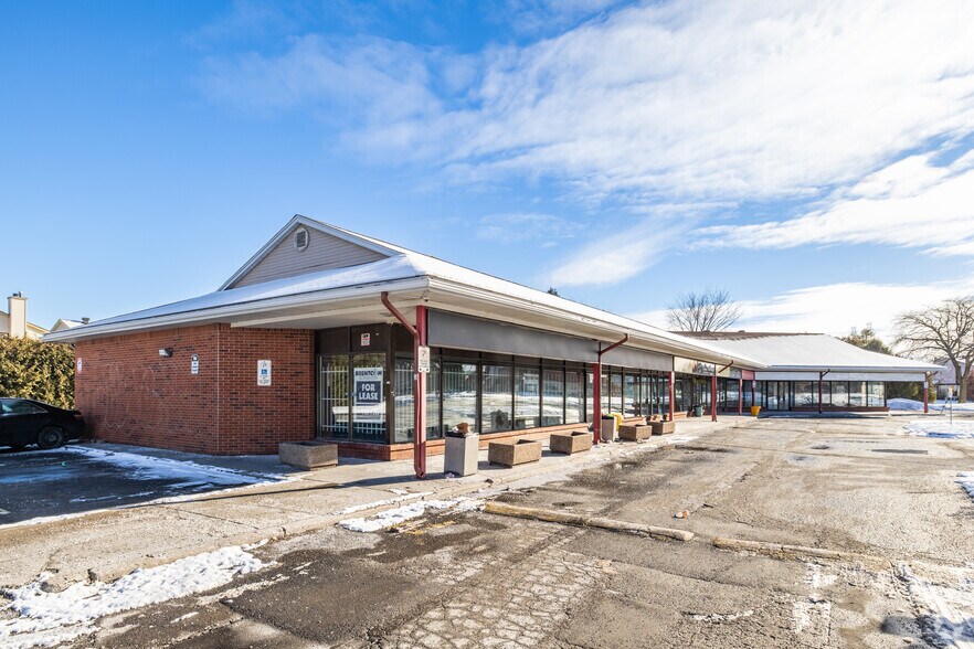 Primary Photo Of 350 Viewmount Dr, Ottawa Freestanding For Lease