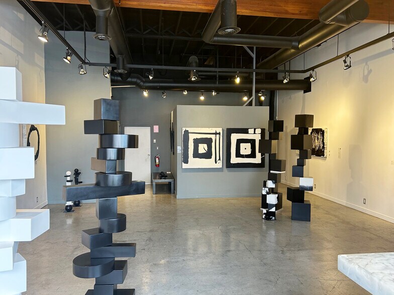 More Photos Of 12 W 5th Ave, Vancouver Office For Lease