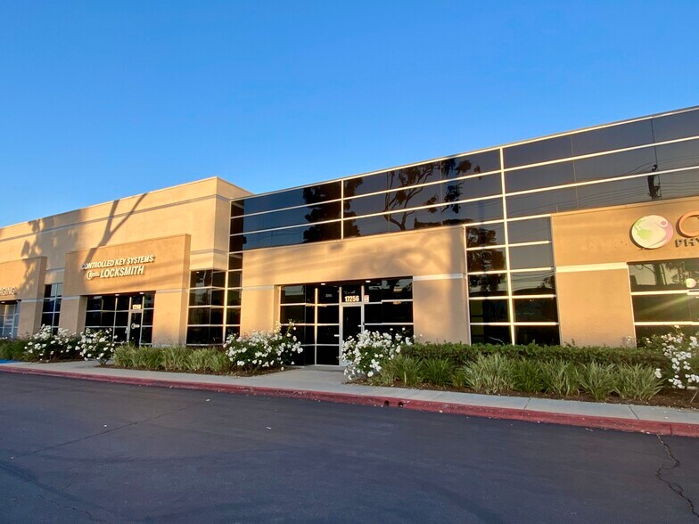 More Photos Of 17200-17288 Red Hill Ave, Irvine Flex For Lease