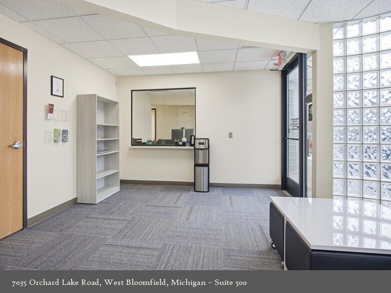More Photos Of 7035 Orchard Lake Rd, West Bloomfield Medical For Lease
