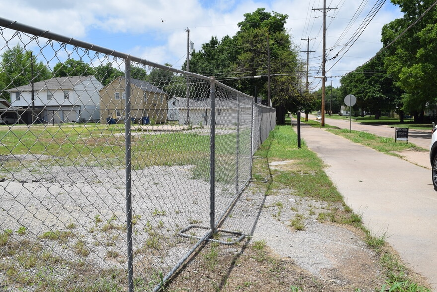 More Photos Of 3rd & Lowry, Stillwater Land For Sale