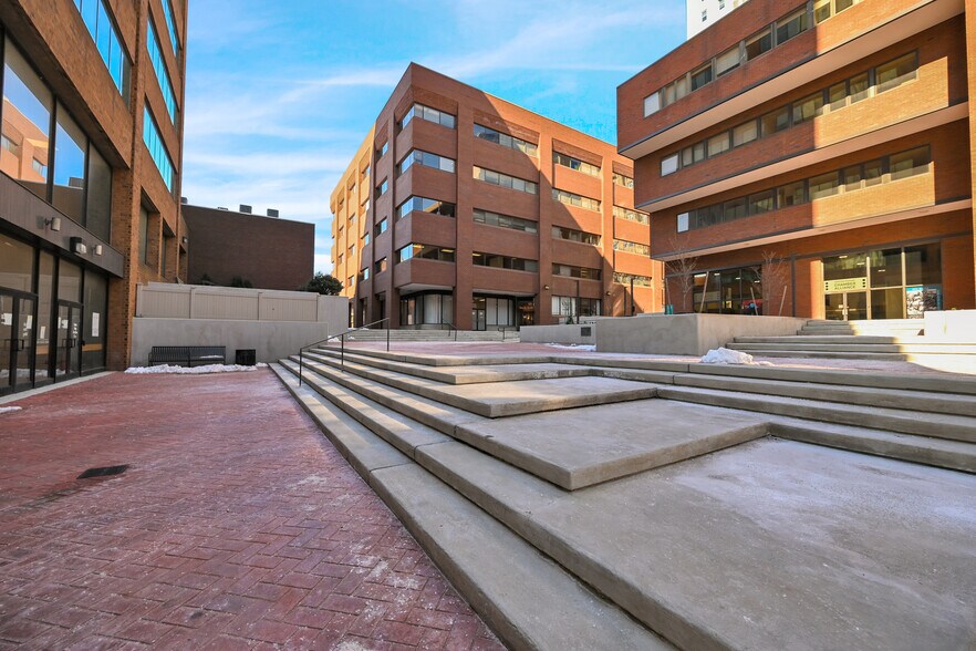 More Photos Of 19 N 6th St, Reading Office For Lease