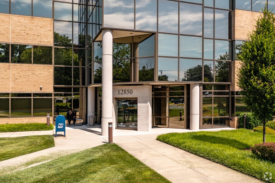 More Photos Of 12850 Middlebrook Rd, Germantown Coworking Space