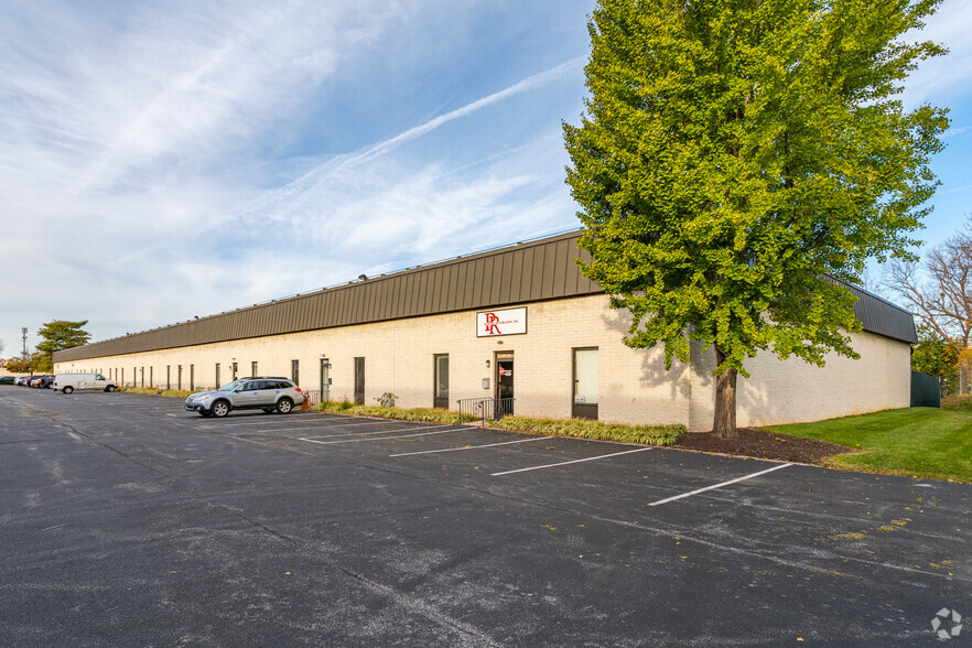 Primary Photo Of 101-110 Darby Commons Ct, Folcroft Flex For Lease