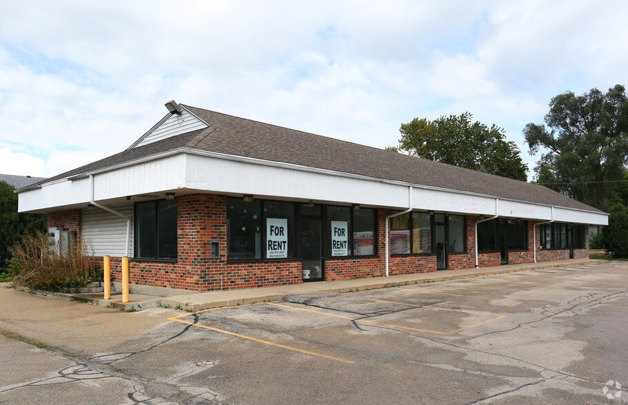 Primary Photo Of , Union Grove General Retail For Sale