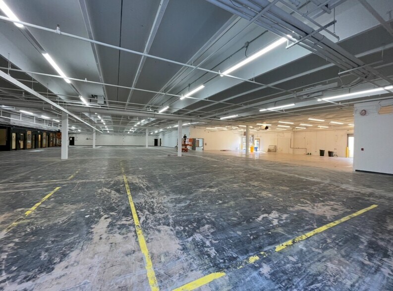 More Photos Of 500 Old Bremen Rd, Carrollton Warehouse For Lease