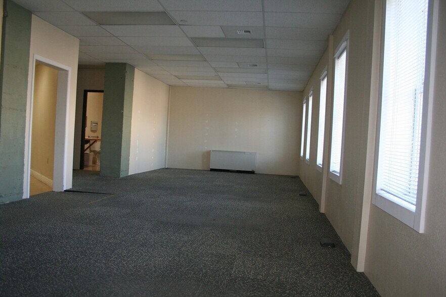 More Photos Of 1705 Main St, Baker City Apartments For Sale