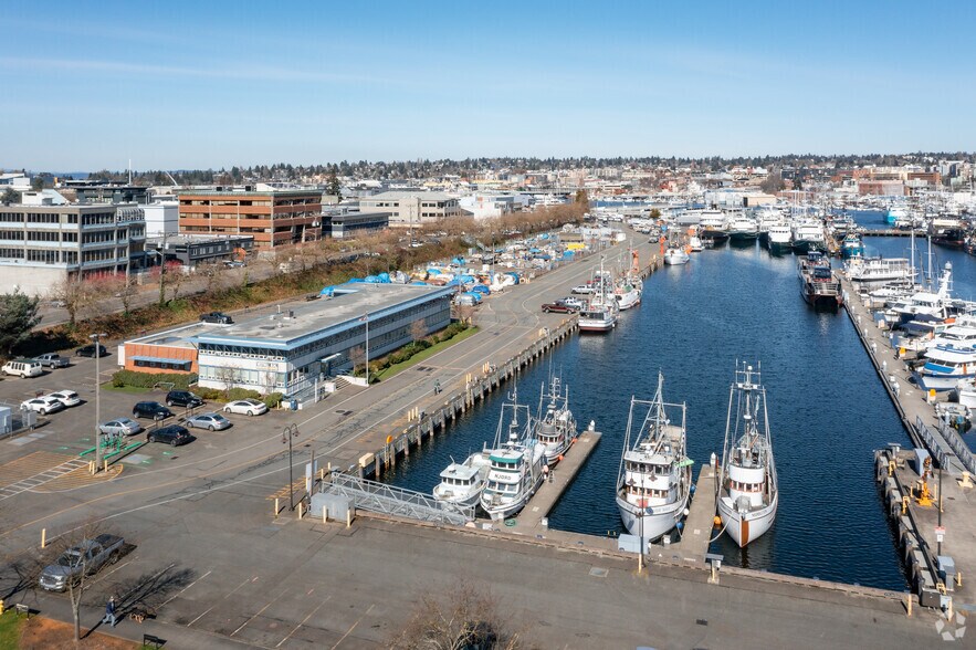 More Photos Of 4005 20th Ave W, Seattle Flex For Lease