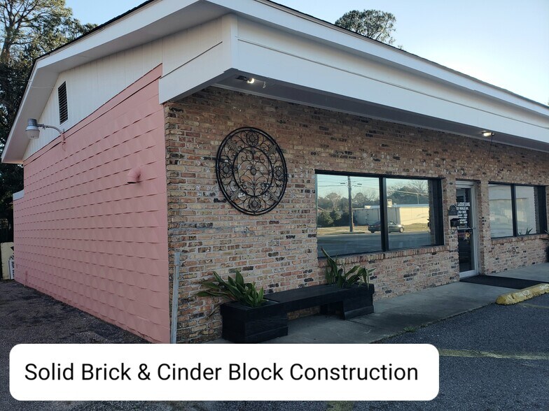 More Photos Of 2422 Ingalls Ave, Pascagoula Freestanding For Sale