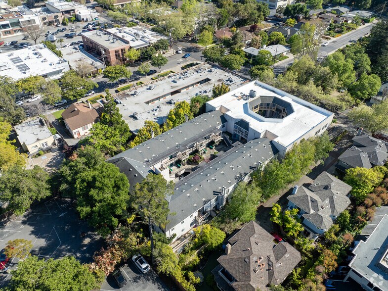 More Photos Of 1220-1244 University Dr, Menlo Park Medical For Lease