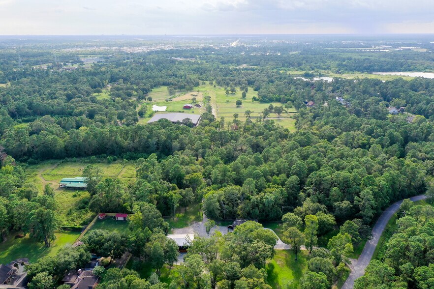 More Photos Of 19323 Belleau Wood Dr, Humble Flex For Sale