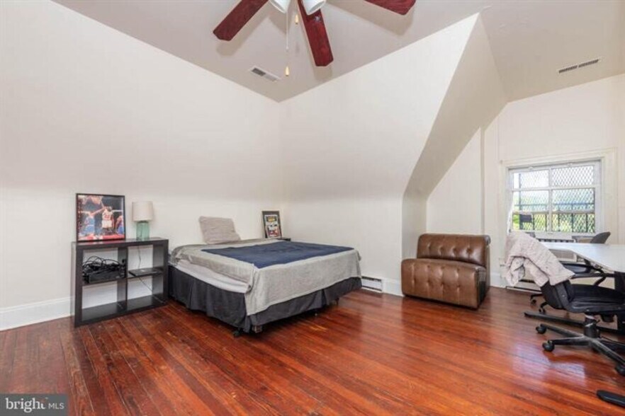 More Photos Of 1801 Eutaw Pl, Baltimore Apartments For Sale