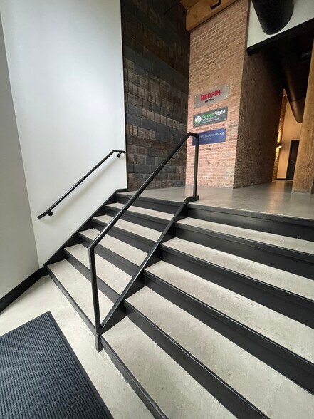 More Photos Of 112 S Sangamon St, Chicago Office For Sale