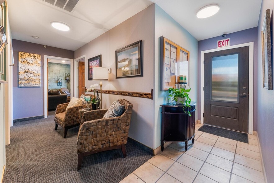 More Photos Of , Las Vegas Office For Sale