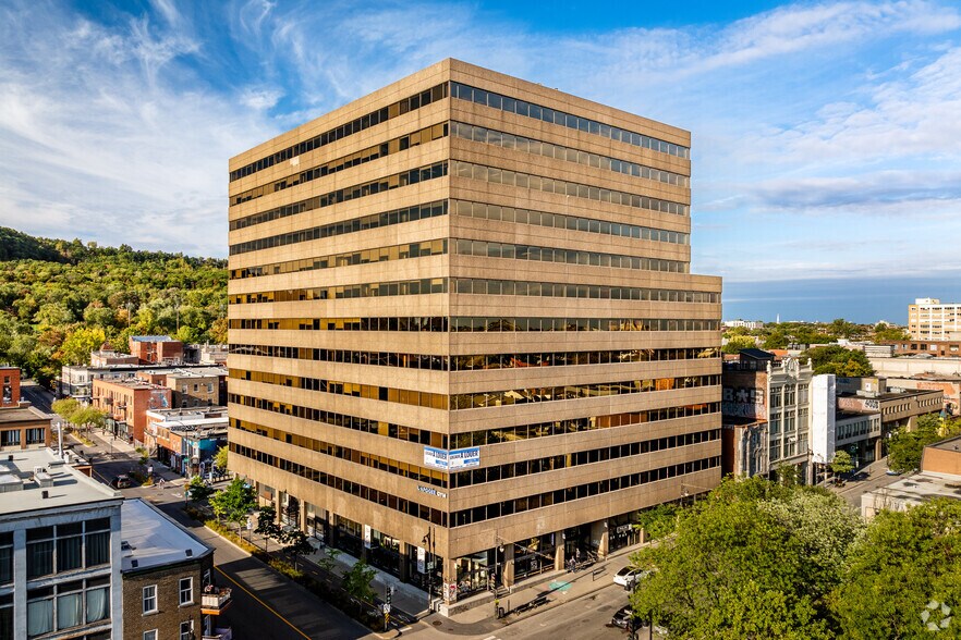 More Photos Of 4200-4226 Boul Saint-Laurent, Montréal Office For Lease
