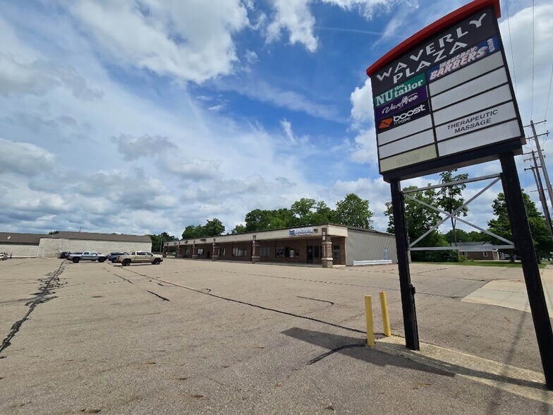 More Photos Of , Lansing General Retail For Sale