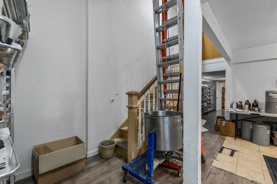 More Photos Of 435 Main St, Placerville Storefront For Sale