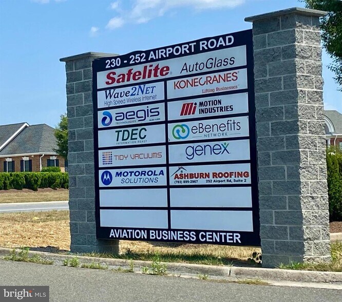 More Photos Of 240-252 Airport Rd, Winchester Light Distribution For Sale