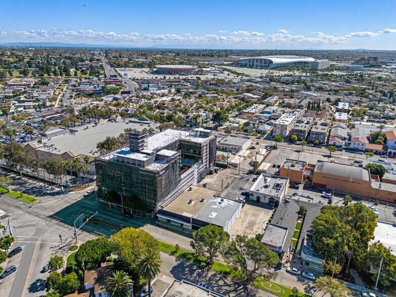 More Photos Of 330-334 E Hillcrest Blvd, Inglewood Medical For Sale