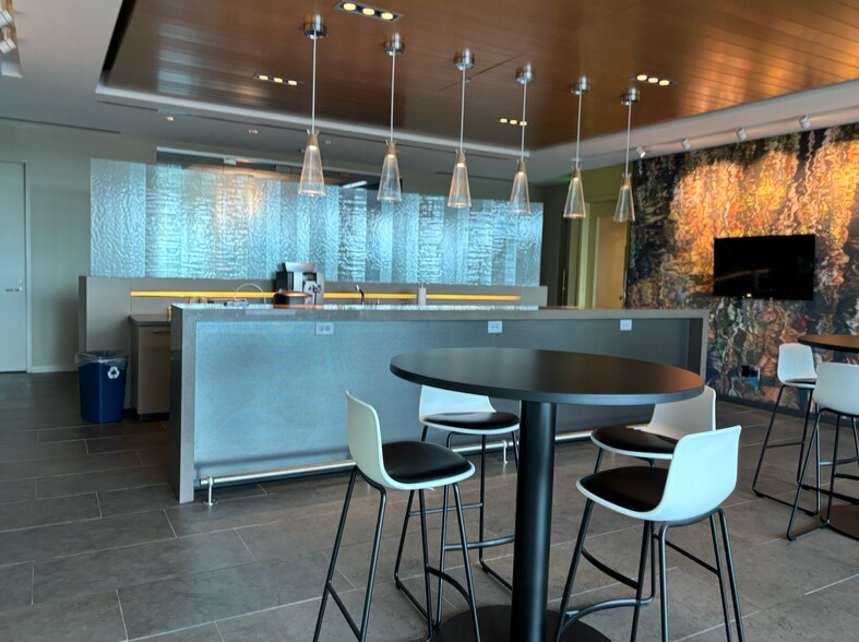 More Photos Of 201 Sigma Dr, Summerville Medical For Lease