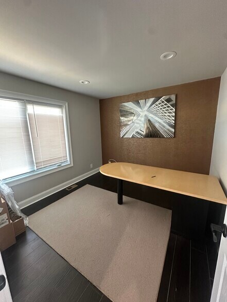 More Photos Of 513 N Black Horse Pike, Runnemede Medical For Sale