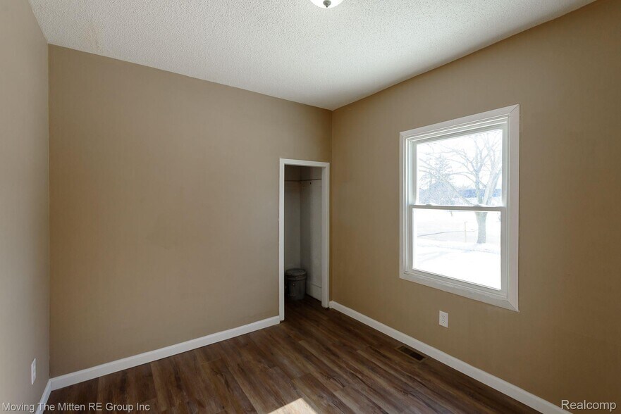 More Photos Of 230 Almyra Ave, Monroe Apartments For Sale