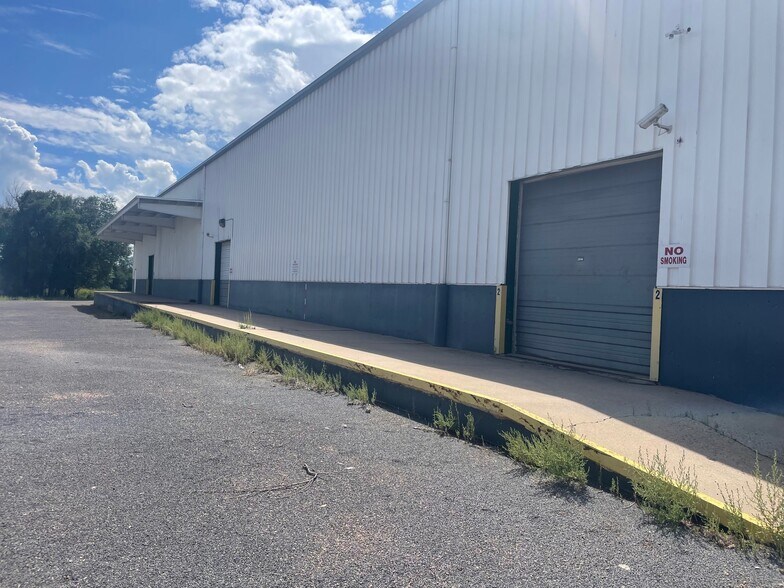 More Photos Of 2325 Sinton Rd, Colorado Springs Warehouse For Lease