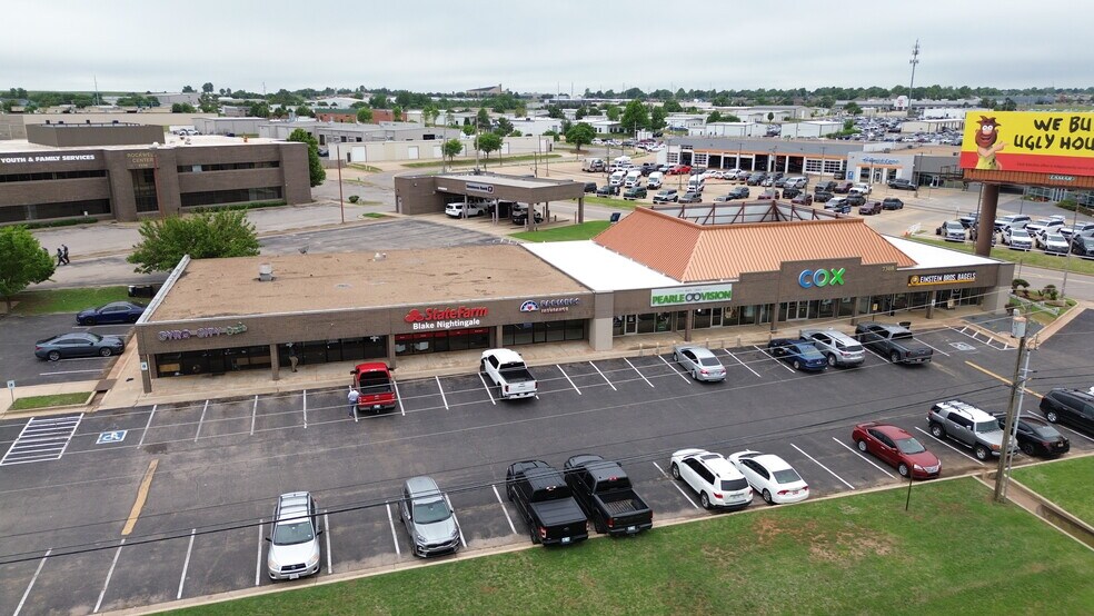 More Photos Of 8503-8549 N Rockwell Ave, Oklahoma City Unknown For Lease