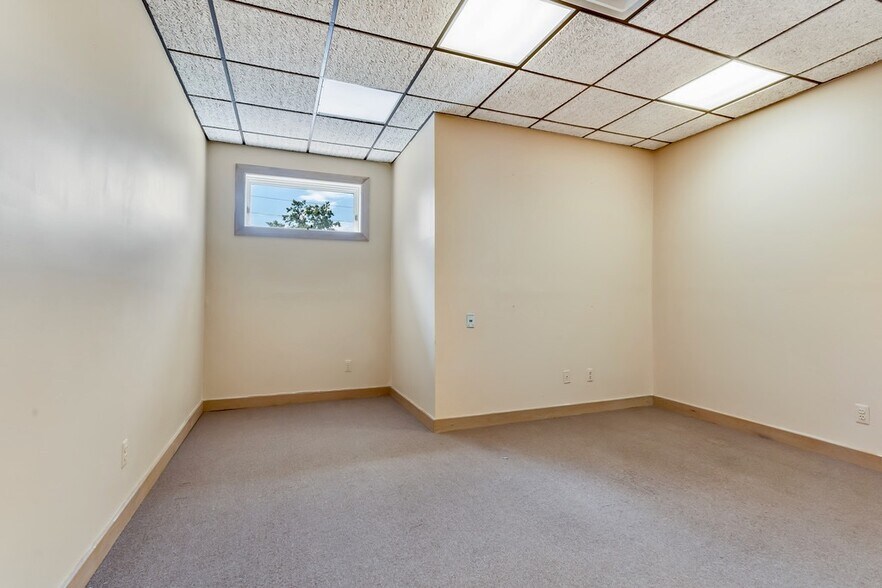 More Photos Of 95 W Main St, Chester Storefront Retail Office For Lease