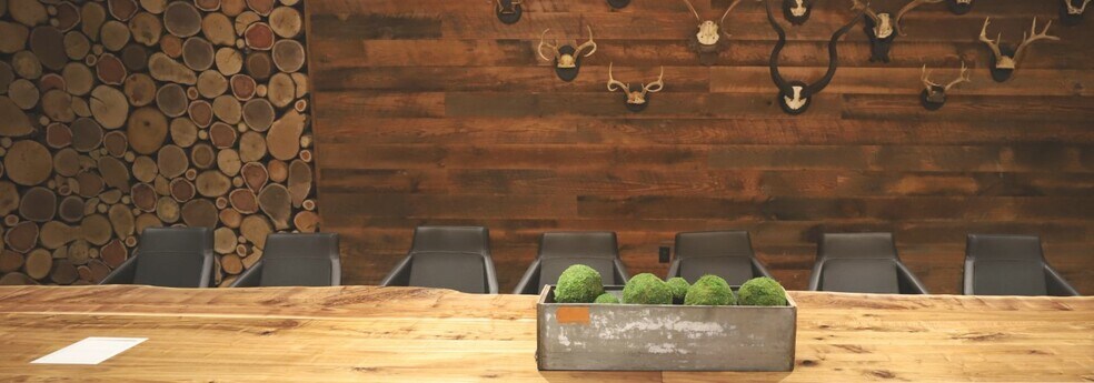 More Photos Of 1121-1181 Hammond Dr NE, Atlanta General Retail For Sale