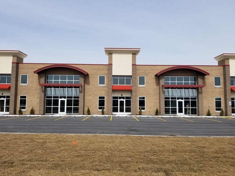 More Photos Of 6108-6142 W 9790 S, West Jordan Warehouse For Lease