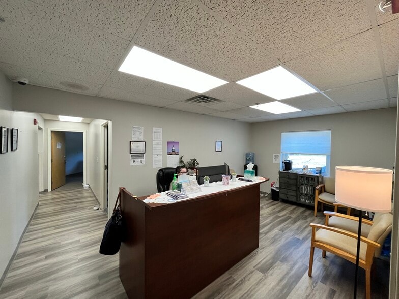 More Photos Of 443 Main St, Biddeford Flex For Lease