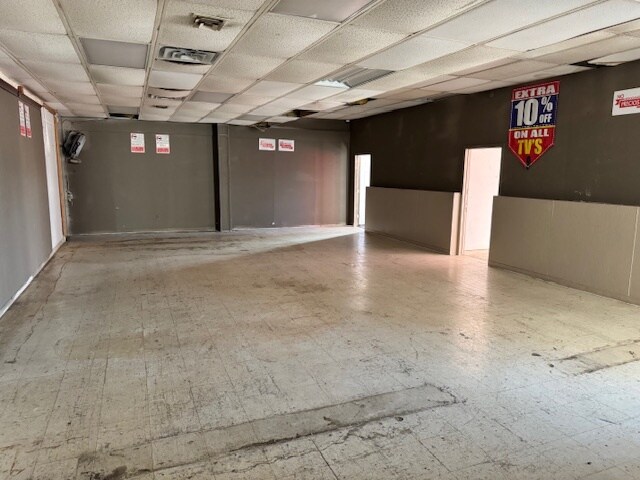 More Photos Of 8231 Burnet Rd, Austin Freestanding For Sale