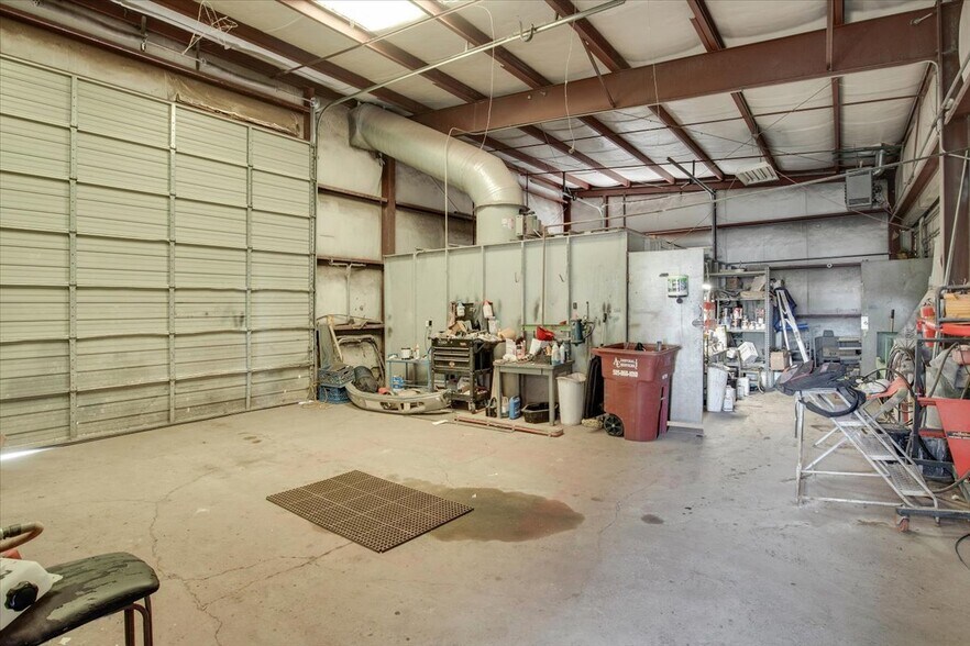 More Photos Of 2100 Bosque Farms Blvd, Peralta Auto Repair For Sale