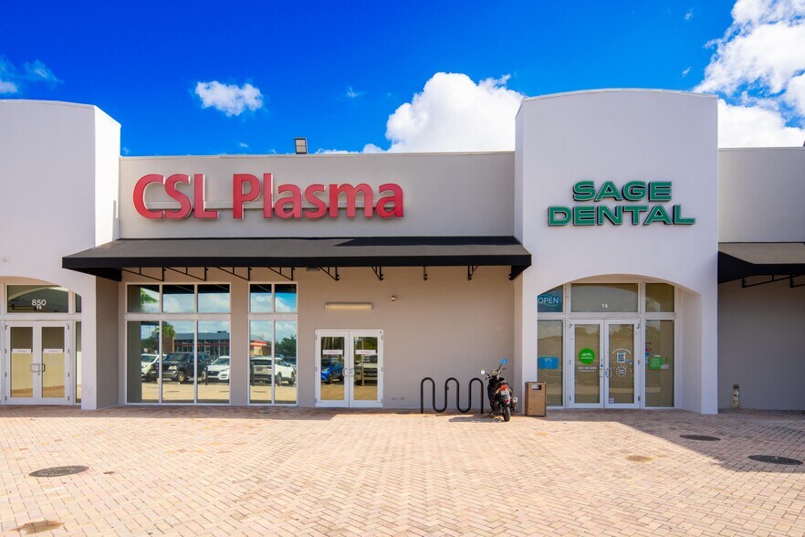 More Photos Of 850-980 Ives Dairy Rd, Miami Unknown For Sale