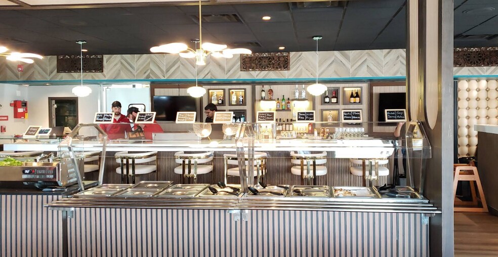 More Photos Of 4870 University Dr NW, Huntsville Hotel For Sale