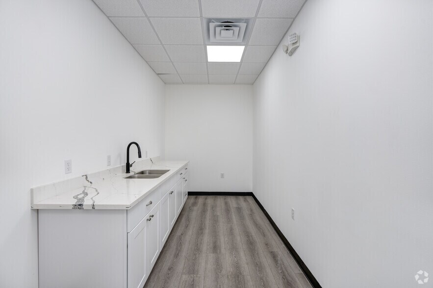 More Photos Of , Katy Industrial For Sale
