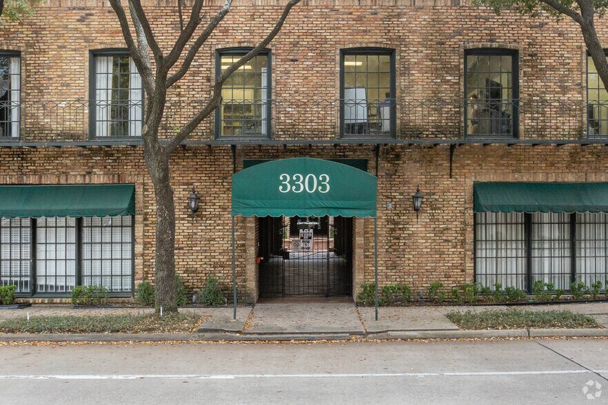 More Photos Of 3303 Louisiana St, Houston Loft Creative Space For Lease