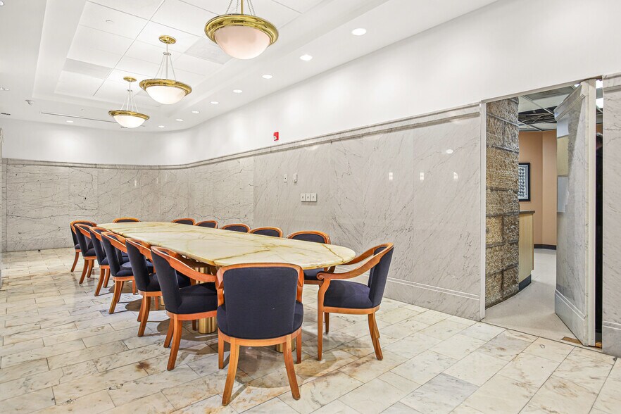 More Photos Of 730 17th St, Denver Office For Lease