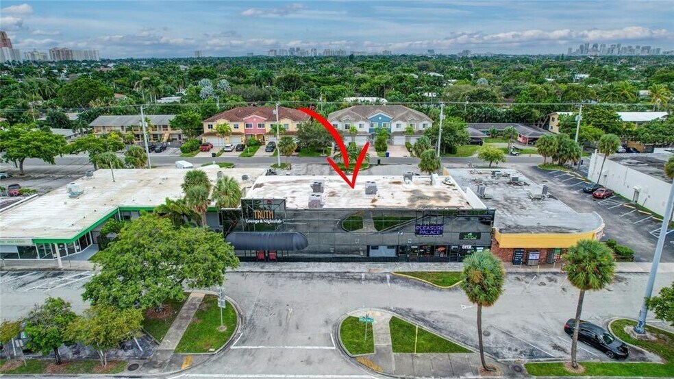 Primary Photo Of 2666 E Oakland Park Blvd, Fort Lauderdale General Retail For Sale