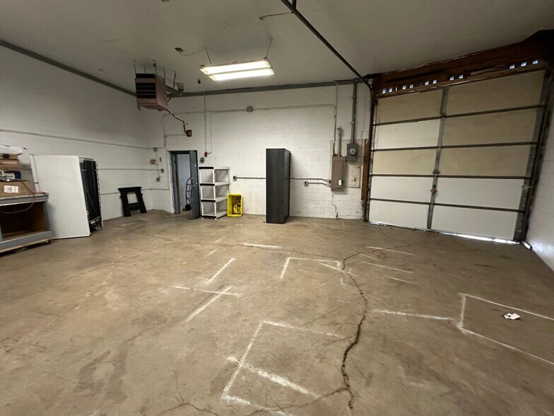 More Photos Of 317 Harrison Ave, Endicott Freestanding For Lease