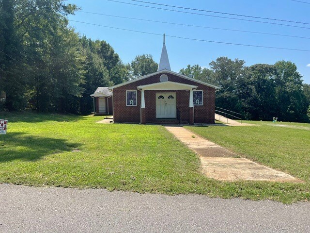 More Photos Of 1205 Masonic Dr, Shelby Religious Facility For Sale
