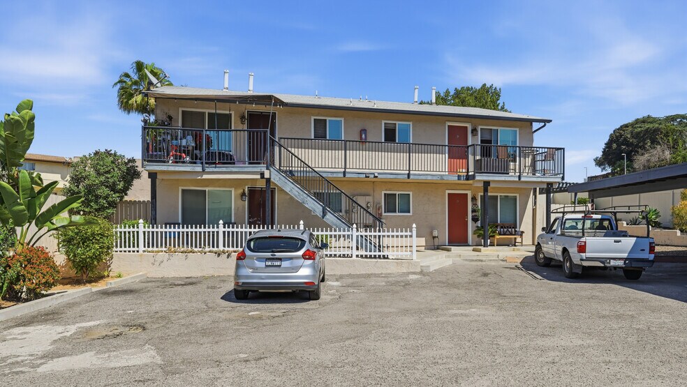 More Photos Of 836 Sinkler Way, Vista Apartments For Sale