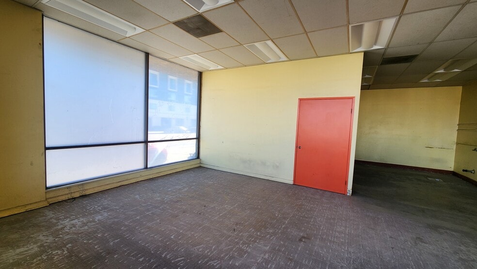 More Photos Of 6511-6517 Lankershim Blvd, North Hollywood Freestanding For Lease