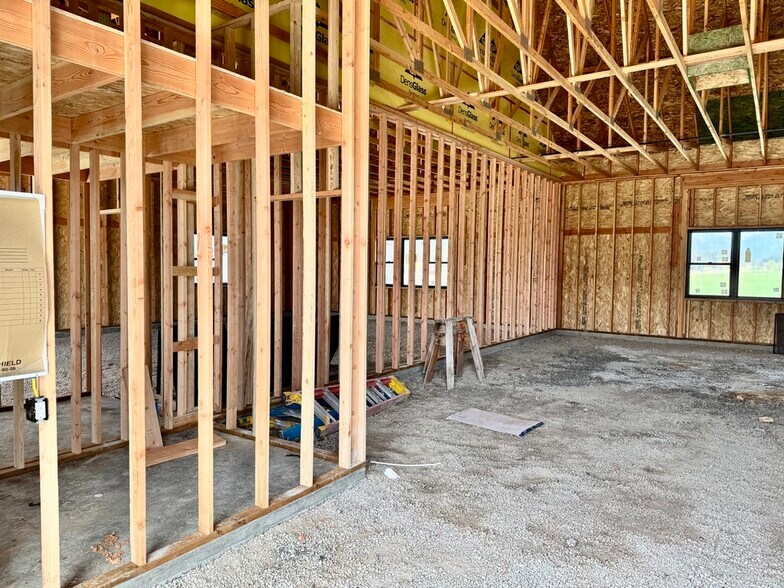 More Photos Of 101 Jewel Basin Ct, Bigfork Storefront Retail Office For Sale