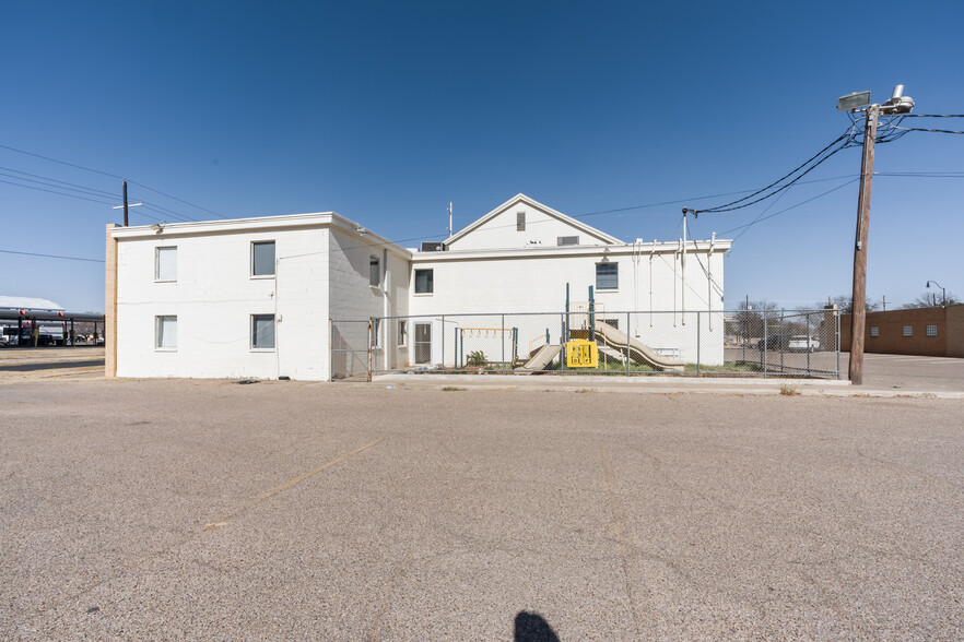 More Photos Of 1809 34th St, Lubbock Religious Facility For Sale