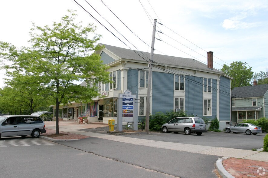 More Photos Of 2283-2289 Main St, Glastonbury Storefront For Lease